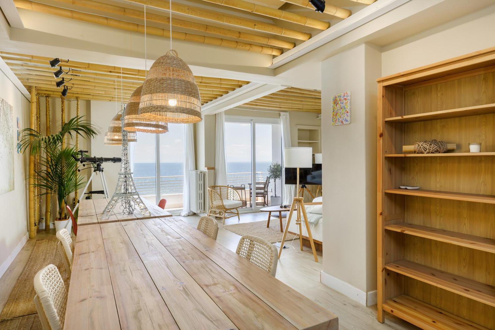 Infinity & Beyond By Halu! - Seafront Apartments Thessaloniki Exterior photo
